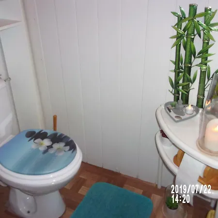Une Halte Sur Valence Homestay *